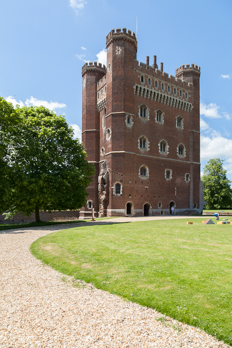 Tattershall Castle 2015 (01)